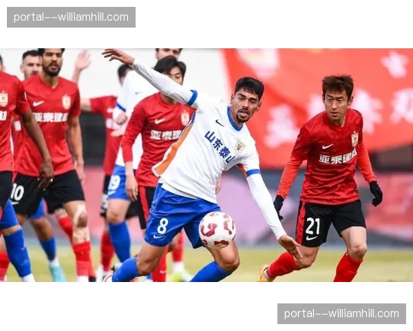 山东泰山控球率62%射门17次，克雷桑自由人角色与进攻多样性