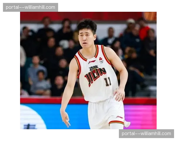 上海男篮21连胜收官常规赛 主场全胜创队史最佳战绩